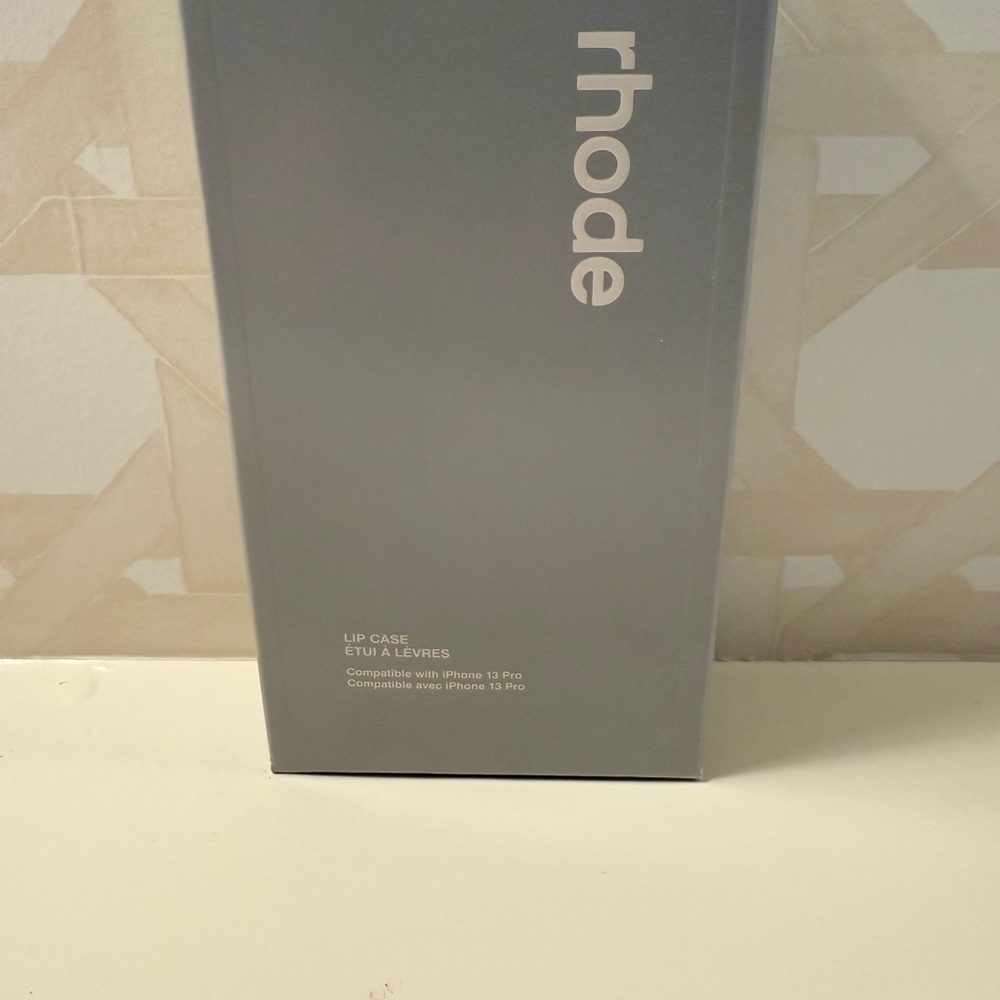 BRAND NEW RHODE Silver Lip Case for iPhone 13 Pro